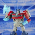 Transformers One: 2 in 1 - Ultimate Energon Optimus Prime (Orion Pax) 10" Convertible Figure - Image 7