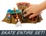 Hot Wheels: Skate - Stadium Skatepark Designed By Tony Hawk W/ Exclusive Fingerboard & 2 Skate Shoes, Playset By Mattel - Image 4