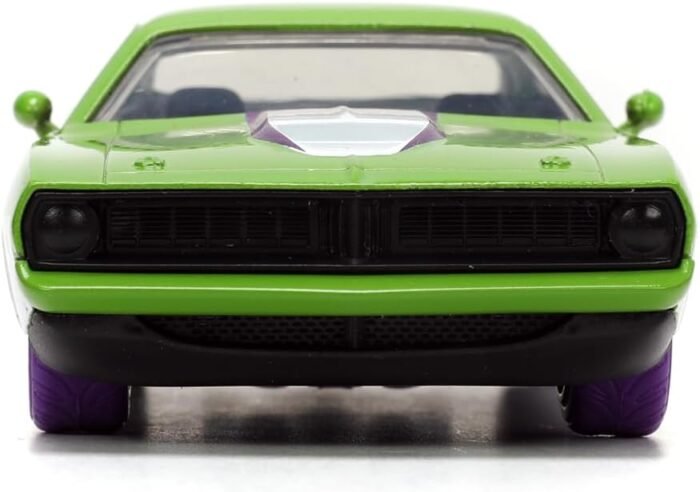 Marvel: She-Hulk -1973 Plymouth Barracuda 1:32 Scale Die-cast Car & 1.65" She-Hulk Die-cast Figure By Jada Toys - Image 7