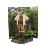 McFarlane Movie Maniacs - Professor Sheldon "Shelly" Oberton (Jumanji: The Next Level) - 6" Posed Figure with Collector Card & Stand - 6,100 Limited Pieces - Image 7