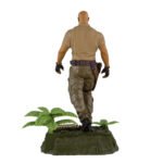 McFarlane Movie Maniacs - Dr Smolder Bravestone (Jumanji: The Next Level) - 6" Posed Figure with Collector Card & Stand - 8,500 Limited Pieces - Image 4